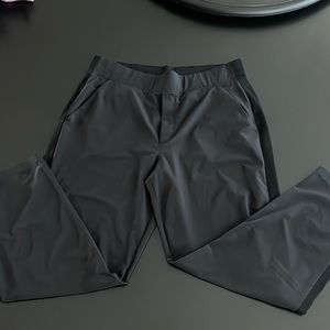 ATHLETA Brooklyn Mid Rise Ankle Pant Gently worn a few times. Excellent cond